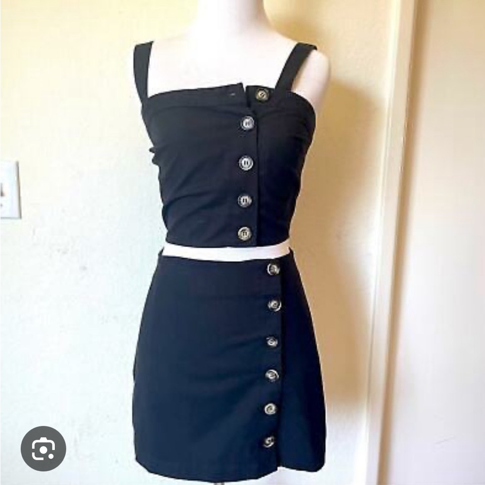Sky and sparrow 2 piece skirt/tank